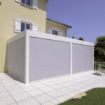 Pergola sur mesure adaptée à une maison