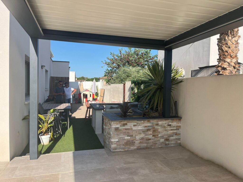 Pergola aluminium avec lames orientables