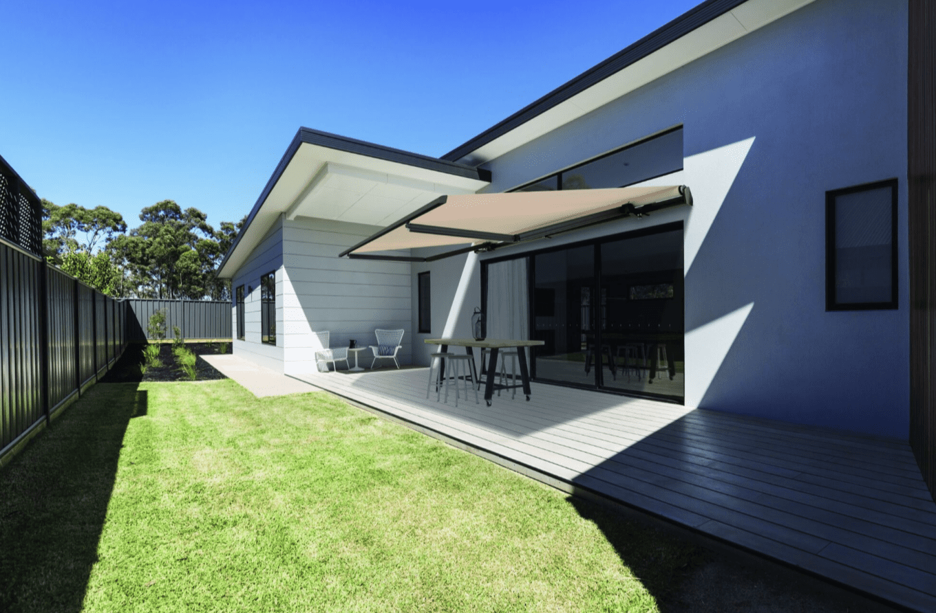 Store banne pour protéger du soleil